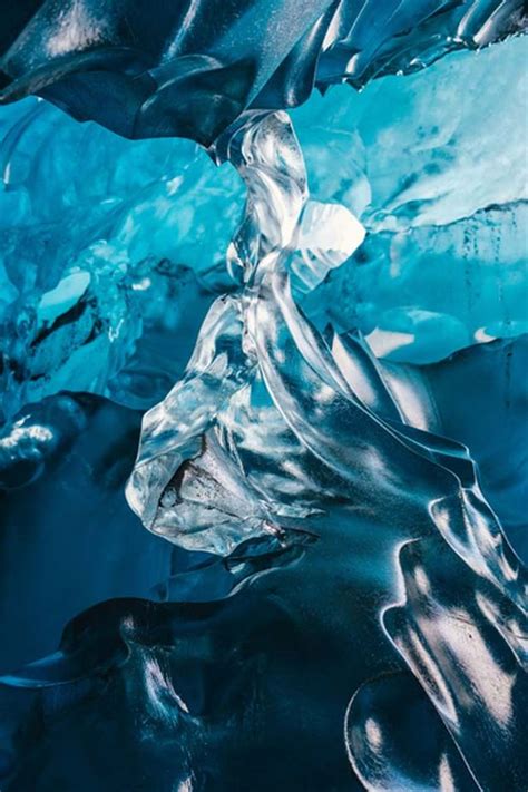 The Stunning Beauty Of These Icelandic Ice Caves Is Out Of
