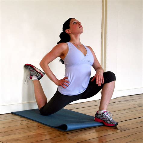 Healthy hip flexors and hamstrings are key to pain relief, no doubt. Learn How To Do The Splits With These Simple Stretches And ...