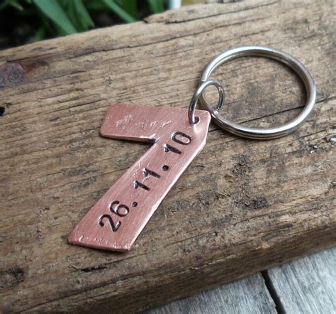 Buying creative and trendy anniversary gifts year at alibaba.com can be one of the smartest decisions you could ever make. Bespoke 7 Year Wedding Anniversary gifts COPPER Keyring ...