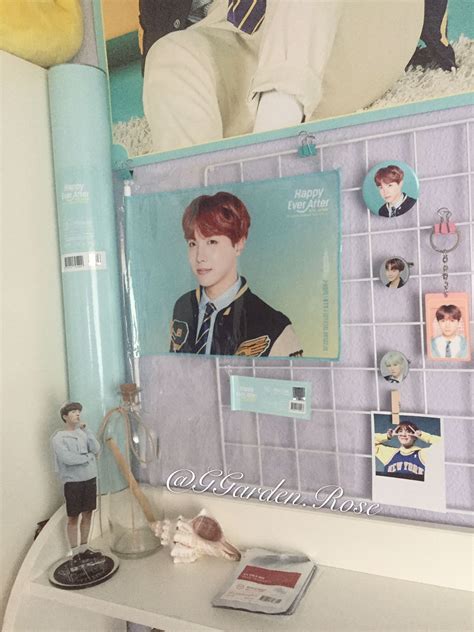 Heres my very long overdue post (2 weeks after bts festa 2020 oops) i absolutely loved bang bang con and i hope you guys managed to catch it too! BTS ARMY Aesthetic J-Hope Goods Room | Kpop, Ordu, Hobi