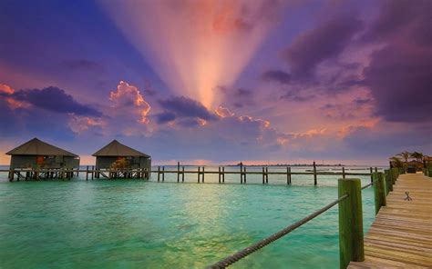 Beach Sunset Water Resort Sun Rays Maldives Wallpaper 153608