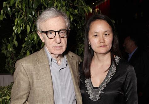 Plasma Woody Allen Detalles íntimos De Relación Con Su Hijastra En