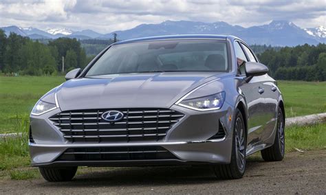 The 2020 sonata is not the best driver's car in a class with a few dynamic standouts, but hyundai has baked in decent handling and plenty of. 2020 Hyundai Sonata Hybrid: Review | Our Auto Expert
