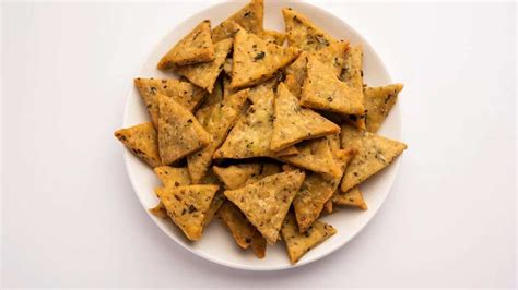 Air Fried Moong Dal Nimki For Wholesome Festivities