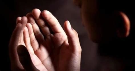 Hal ini berarti doa seseorang untuk orang yang telah mati adalah lebih baik daripada menghadiahkan amal shalih dirinya kepada orang lain. Doa untuk Orang Meninggal (laki-laki dan Perempuan ) dan ...