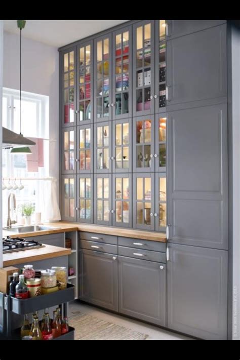 The included lock allows you to store your things in a secure way, so that both you and your small children. AKURUM wall cabinets with glass doors look fantastic in this kitchen | Cooking | Pinterest ...