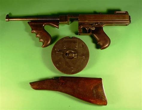 Bonnie And Clyde Tommy Gun Auction Picture Bonnie And Clyde Shotgun And Sub Machine Gun Up For
