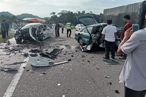 Kemalangan jalan raya hari ini. 281,527 Kes Kemalangan Jalan Raya Dalam Enam Bulan Pertama ...