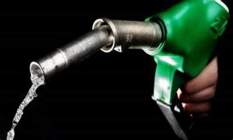 Son dakika benzin haberlerini buradan takip edebilirsiniz. Petrol düşüyor! Benzin neden pahalı? - Ekonomi Finans ...