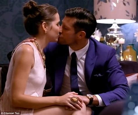 The Bachelor Australia 2015s Heather Maltman Slams Sam Wood And Show Daily Mail Online