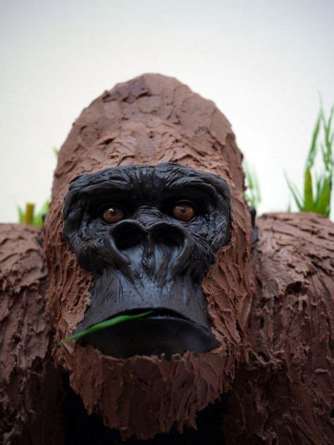 29 Best Chocolate Sculptures Chocolate Creations Ideas Chocolate