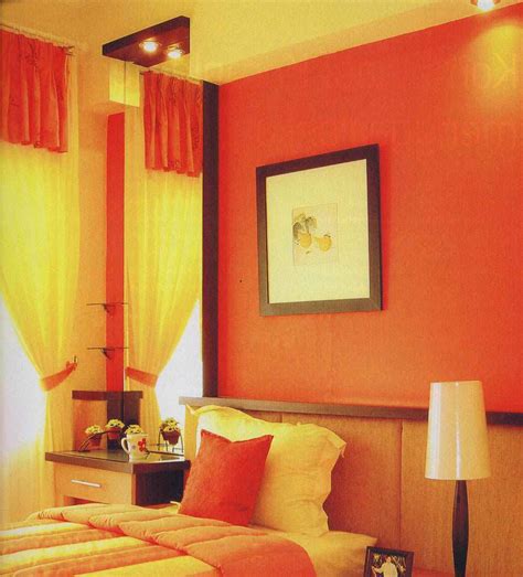 So, we suggest you some of the best two colour combination ideas for your bedroom walls and the exact paint colours to recreate it. DIY Home Improvement Money-Saving Tips