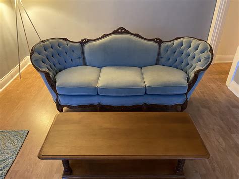 This Glorious Antique Sofa 100 In Near Perfect Condition R