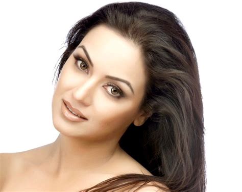 The traffic will be bad, the speeches will be worthy (if a bit dull). Maryam Zakaria (Actress) Height, Weight, Age, Boyfriend ...