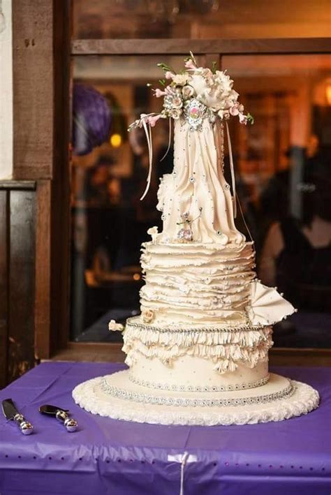 Glorious White Decorated Cake By Danijela Cakesdecor