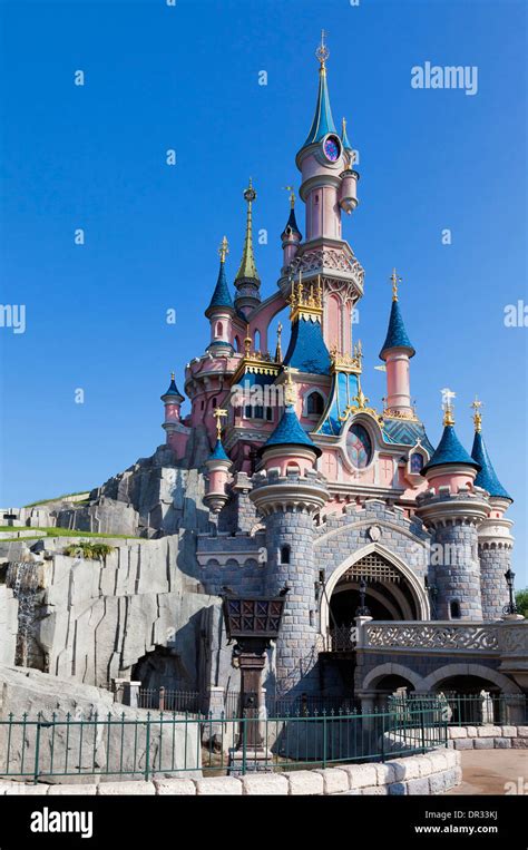 Sleeping Beauty Castle A Disneyland Parigi Eurodisney Con Un Cielo