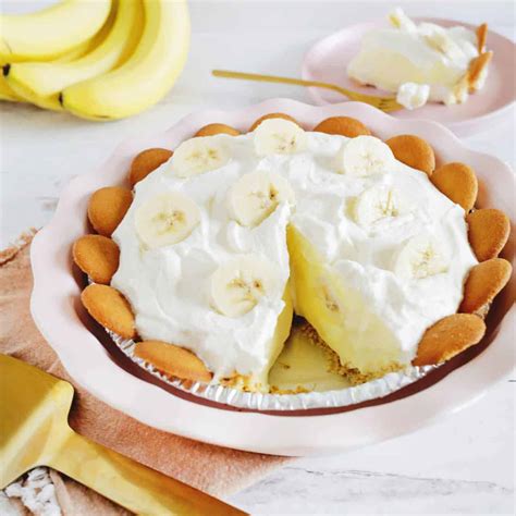 the best no bake banana cream pie a beautiful mess