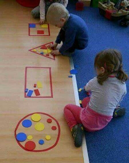 Estos juegos didácticos online para niños y niñas permiten desarrollar habilidades en matemáticas, lengua, ciencias y muchos más contenidos del currículum de todos los materiales que encontrarás en cristic.com son recursos didácticos y juegos gratis educativos para niños de 3 a 12 años. Pin de Roxana Segovia em Actividades para Nivel Inicial | Atividades de arte para crianças ...