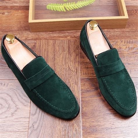 Finding supportive shoes that accommodate your flat feet can mean hours of trudging round shops or surfing the net. Green Suede Point Head Mens Flats Loafers Dapper Mens ...