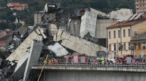 Il filmato mostra la cinematica del cedimento. Crollo ponte Morandi, la procura: "Al vaglio anche altre ...