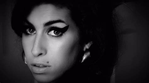 We Need To Talk About Amy Winehouses Eating Disorder And Its Role In