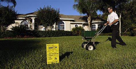 How To Provide A Gainesville Lawn Fertilization Program The Masters