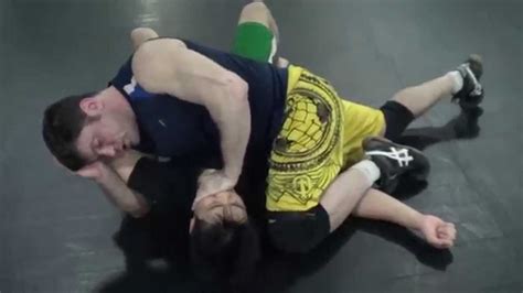 Learn Top Mounted Crucifix Position Grappling Catch Submissions Jiu