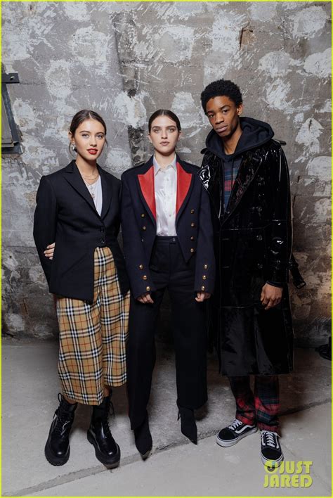 Iris Law Looks Super Chic At Burberry S Paris Fashion Week Party Photo