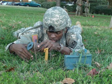 Rotc Training Leaders Army Style Article The United States Army