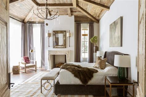 But the contrast of the soft. Bedroom Color Schemes With Blonde Wood Furniture / 23 ...
