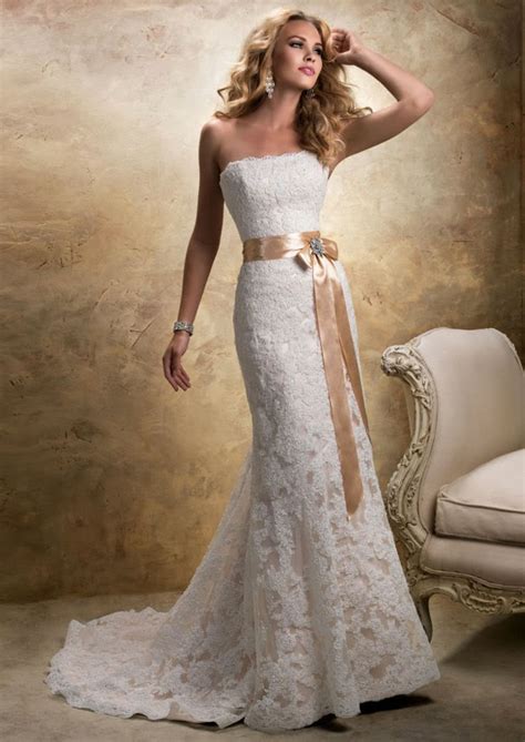 Save this search and get email alerts when new matches are added to the site. strapless lace wedding dress with sash | Sang Maestro