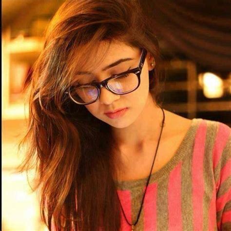 30 Cute Girl Profile Pictures For Facebook Weneedfun