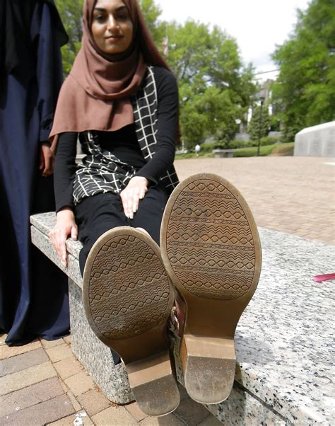hot hijab arab paki turkish feet babes heels 95 99