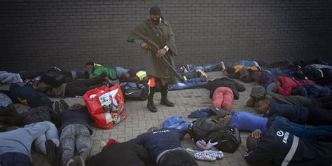 South Africas Looting Violence Reflect Inequalities Exacerbated By