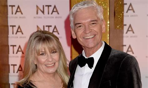 Phillip Schofield S Secret Cornwall Home With Wife Steph He S Fled To After Quitting This