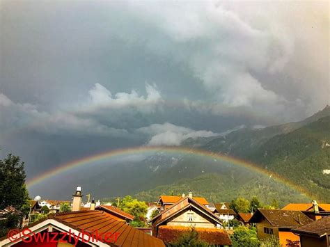 Vielerorts finden die feiern bereits am vortag samstag statt. Doppelter Regenbogen double rainbow #doppelter #regenbogen ...