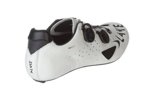 Best shoes for wide feet. The Best Cycling Shoes for Wide Width Feet - The 3 Brands ...