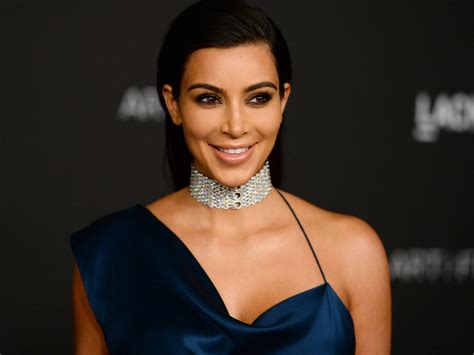 Kim Kardashian mostra corpão em selfie nua ganha elogios e quebra a internet novamente TV Foco