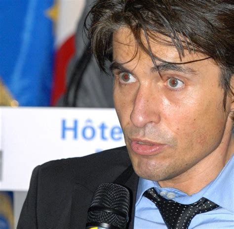 Beate klarsfeld was born on february 13, 1939 in berlin, germany as beate auguste künzel. Kandidatin der Linken: DDR half Klarsfeld im Kampf gegen ...