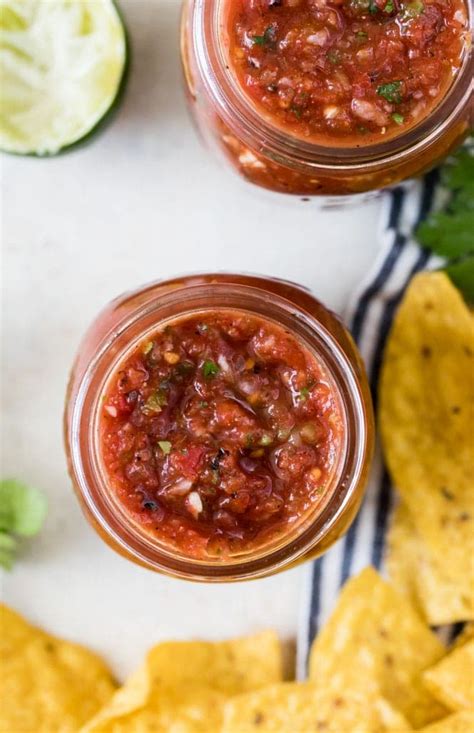 This easy homemade salsa recipe is made with fresh cherry tomatoes, jalapenos, cilantro, garlic, lime, and seasoning. Homemade Salsa Recipe