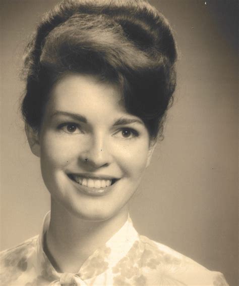 Barbara "Bobby" Arnold - Hughes Funeral Home