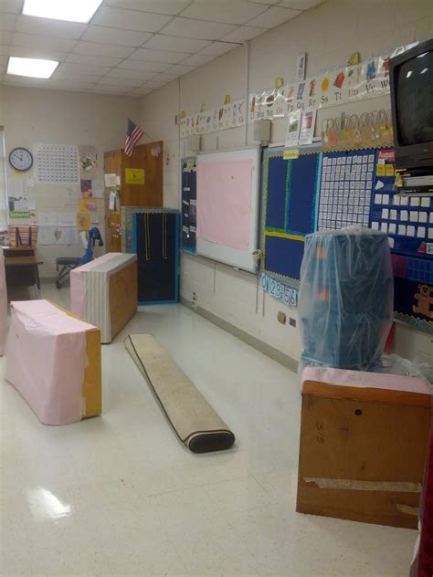 Mrs Cobbs Kinder Sprouts Setting Up My Kindergarten Classroom Day 1