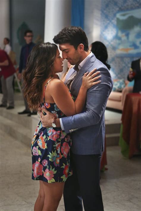 jane the virgin 96 sexy shows on netflix popsugar entertainment photo 41