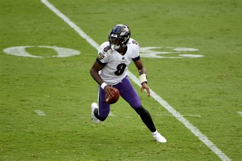 Nfl Baltimore Ravens Qb Lamar Jackson Wins Controversial Afc Offensive