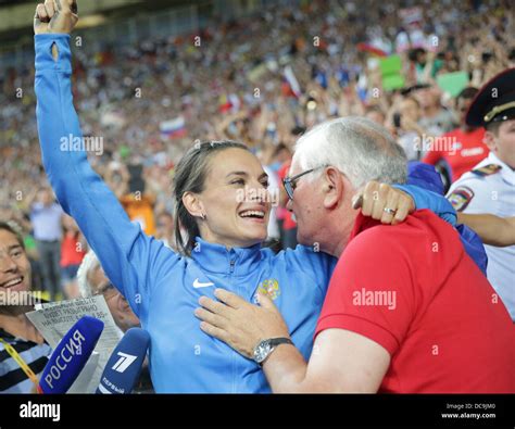 Moscow Russia 13th Aug 2013 Yelena Isinbayeva Of Russia And Coach