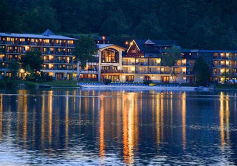 Yes, free parking is available to guests. Luxury and Locavore Meet at Lake Placid for Golden Arrow ...
