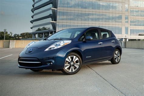 2017 Nissan Leaf For Sale 2017 Leaf Pricing And Features Edmunds