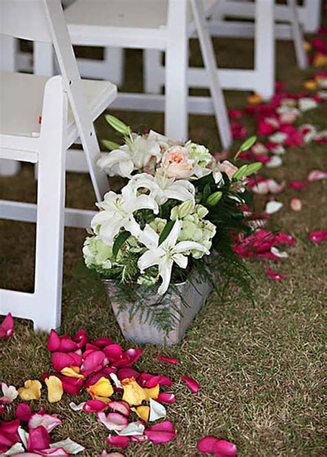 Flowers by jerry, a leading flower shop in rochester, is proud to offer a wide assortment of handcrafted bouquets, unique gifts and the most flowers by jerry is a member of the nationwide network of trusted ftd florists and can help you send a thoughtful gift across the country, even in the. Ceremony & Reception - Weddings by Rennings Flowers ...