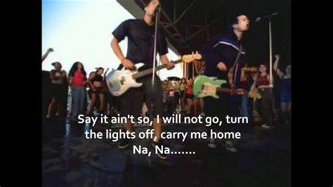 1,371,119 views, added to favorites 12,087 times. Blink 182 - All The Small Things (Lyrics) - YouTube