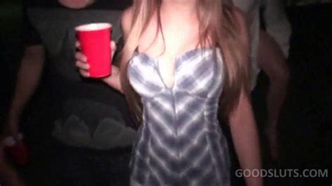 College Sex Party With Drunk Teens Kissing And Fucking